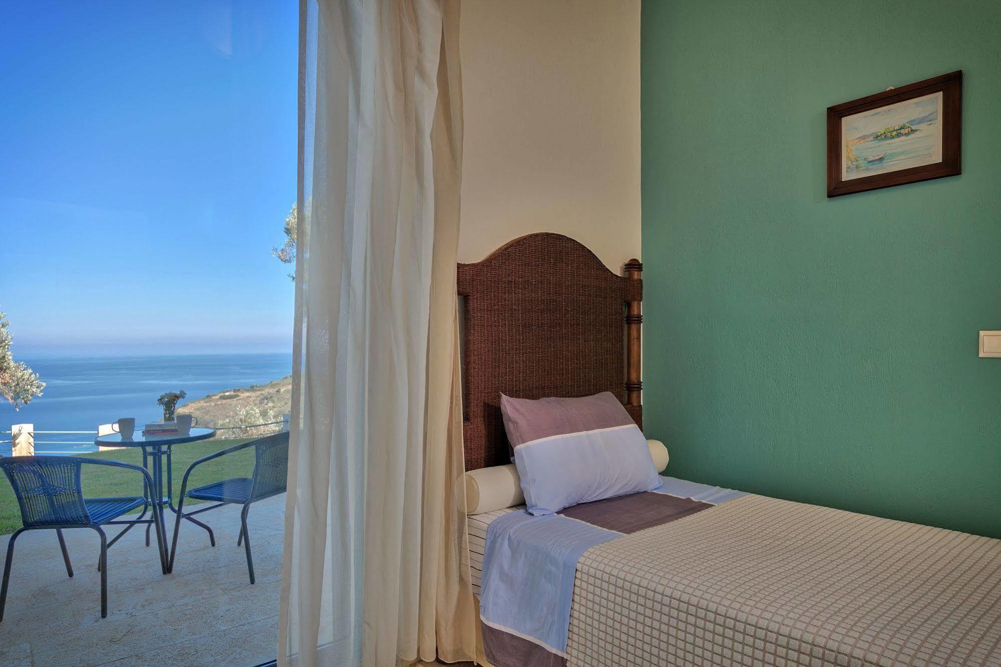 Olivia'S Villas Of Luxury Kalivia  Экстерьер фото